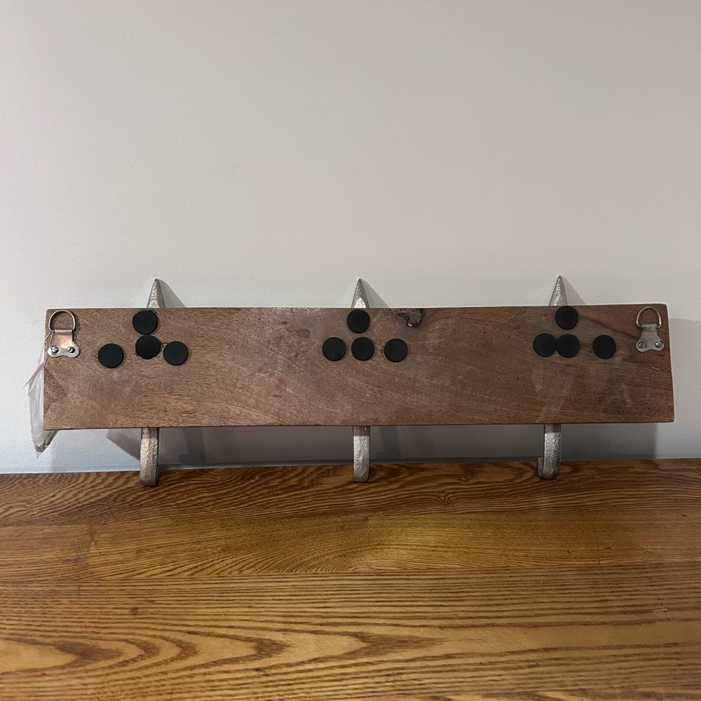 Coat Hanger - Picture 3 of 7